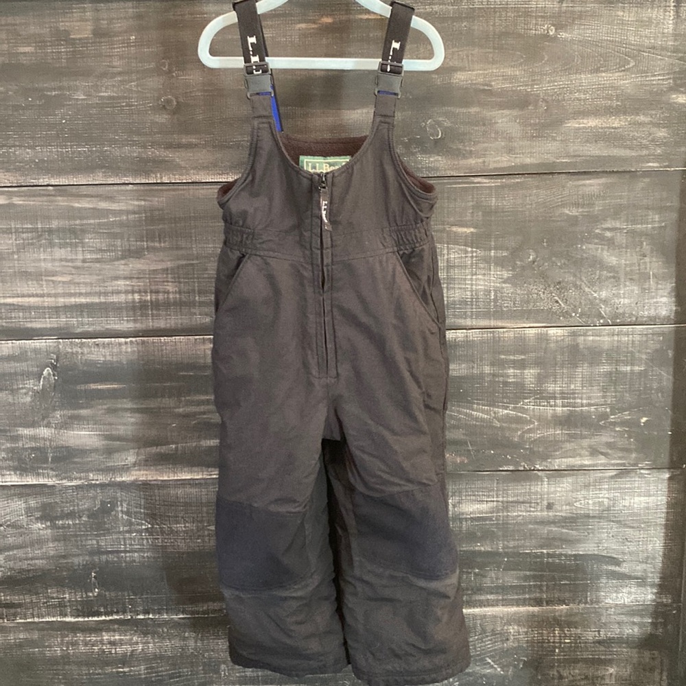 L.L Bean Kids Snow Pants Overalls. Size 4. Black. Insulated. Boys, Girls, Unisex